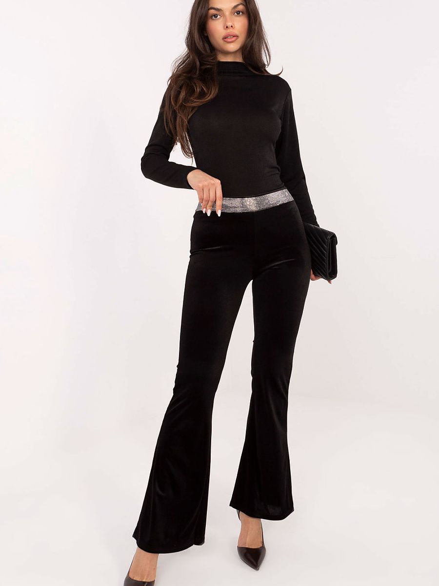 Pantaloni a zampa- In velluto